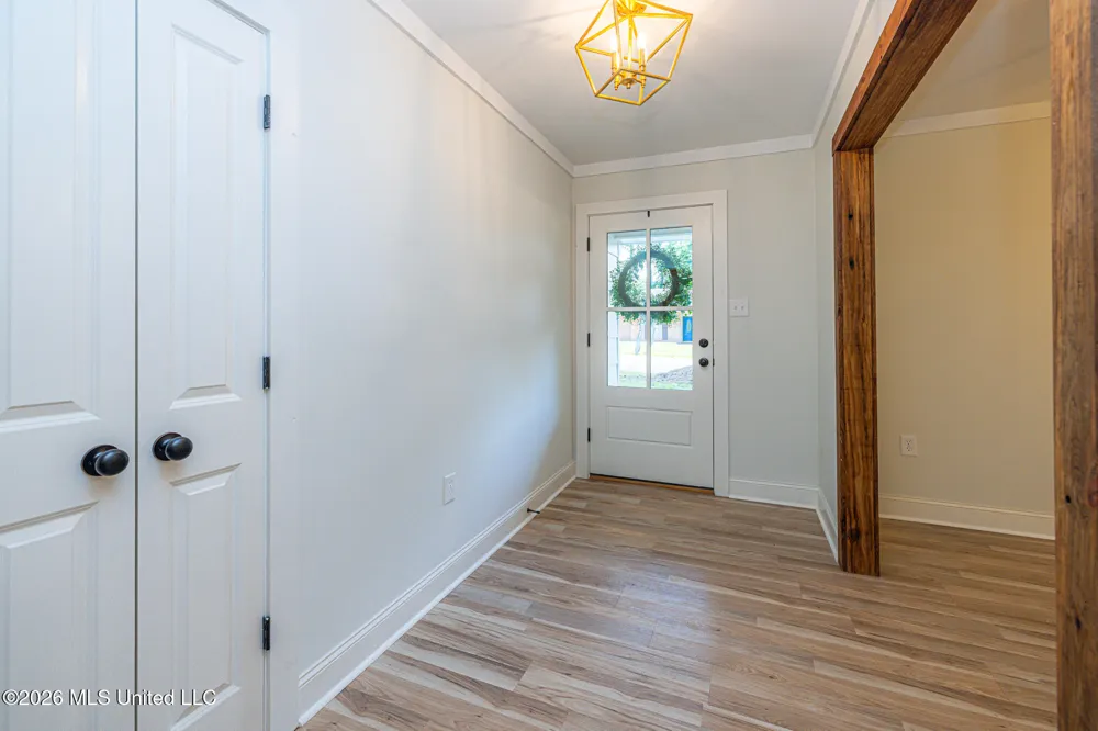 1209 Laurelwood Drive Clinton, MS 39056