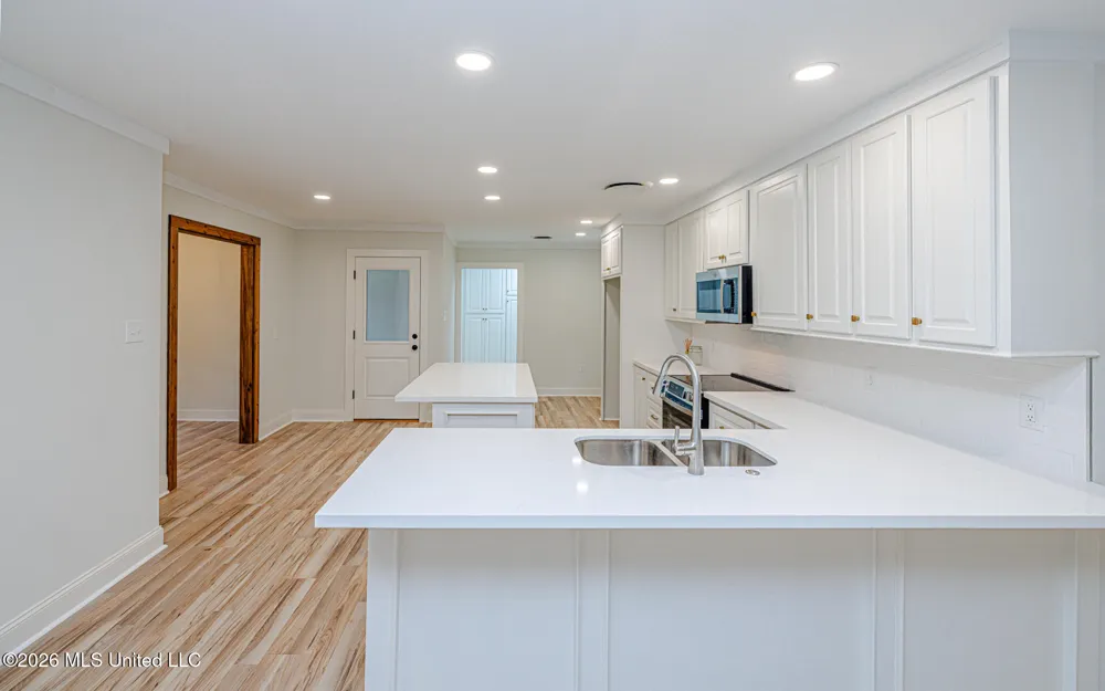 1209 Laurelwood Drive Clinton, MS 39056