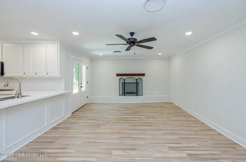 1209 Laurelwood Drive Clinton, MS 39056