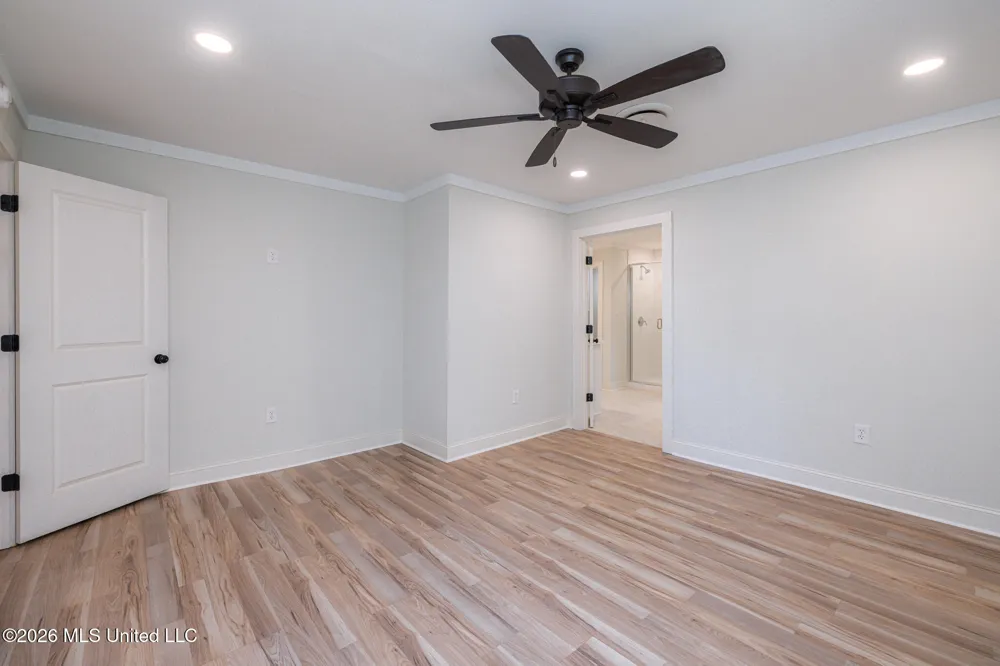1209 Laurelwood Drive Clinton, MS 39056
