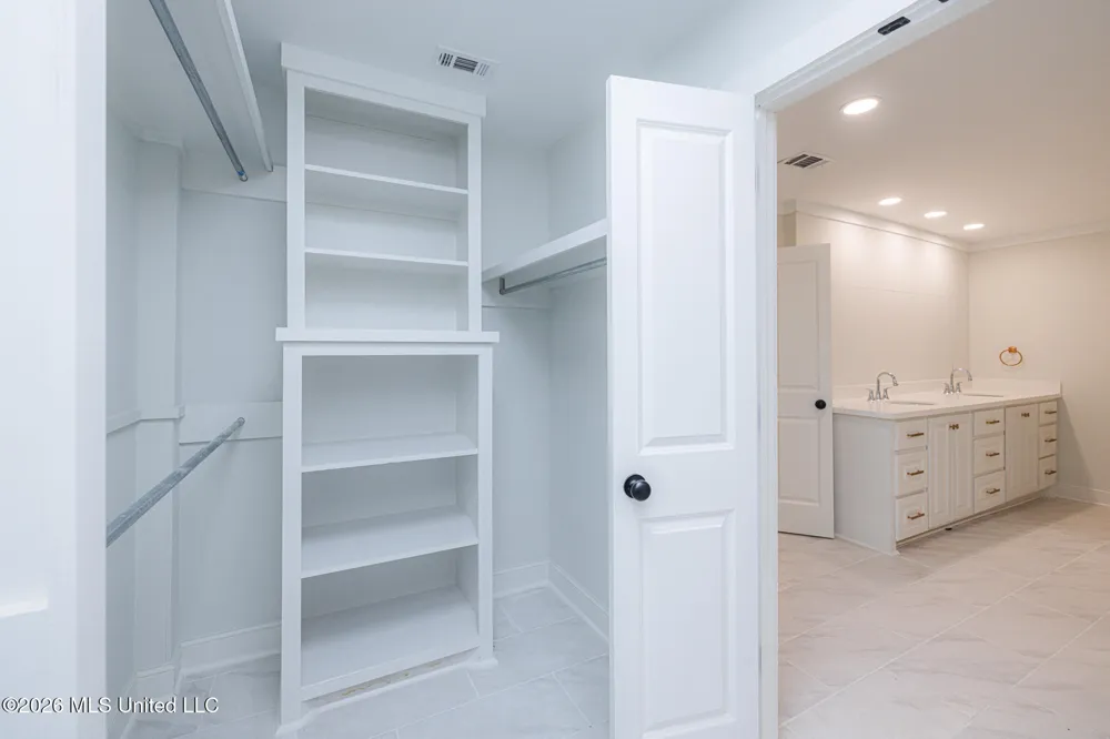 1209 Laurelwood Drive Clinton, MS 39056