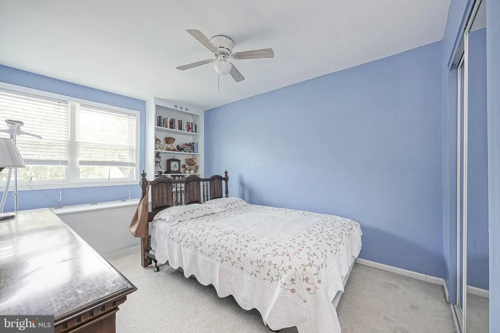 28 SPRINGLANE DRIVE Blackwood, NJ 08012