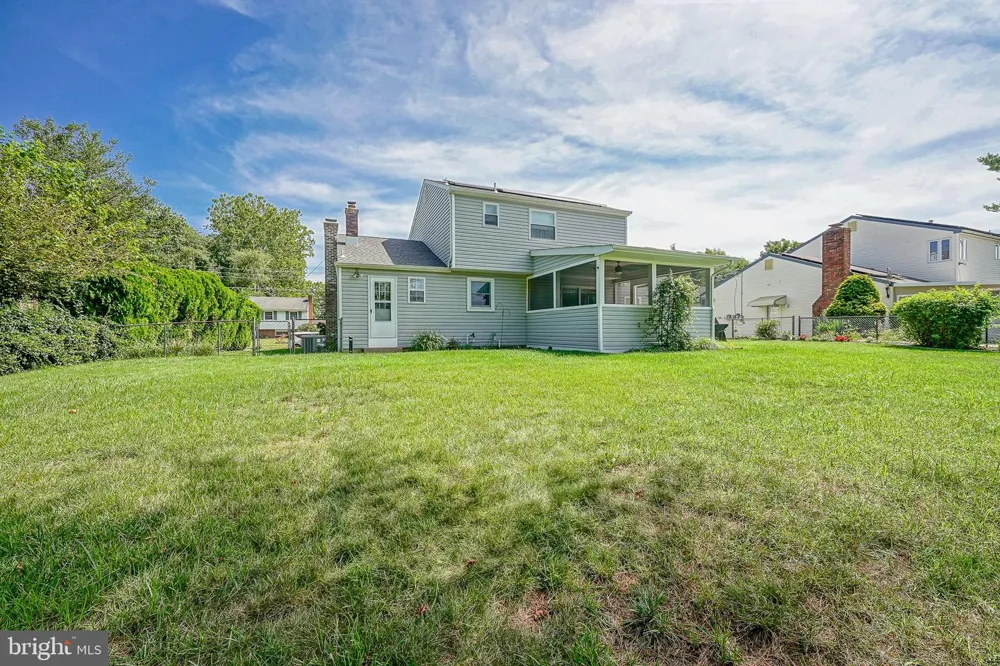 28 SPRINGLANE DRIVE Blackwood, NJ 08012