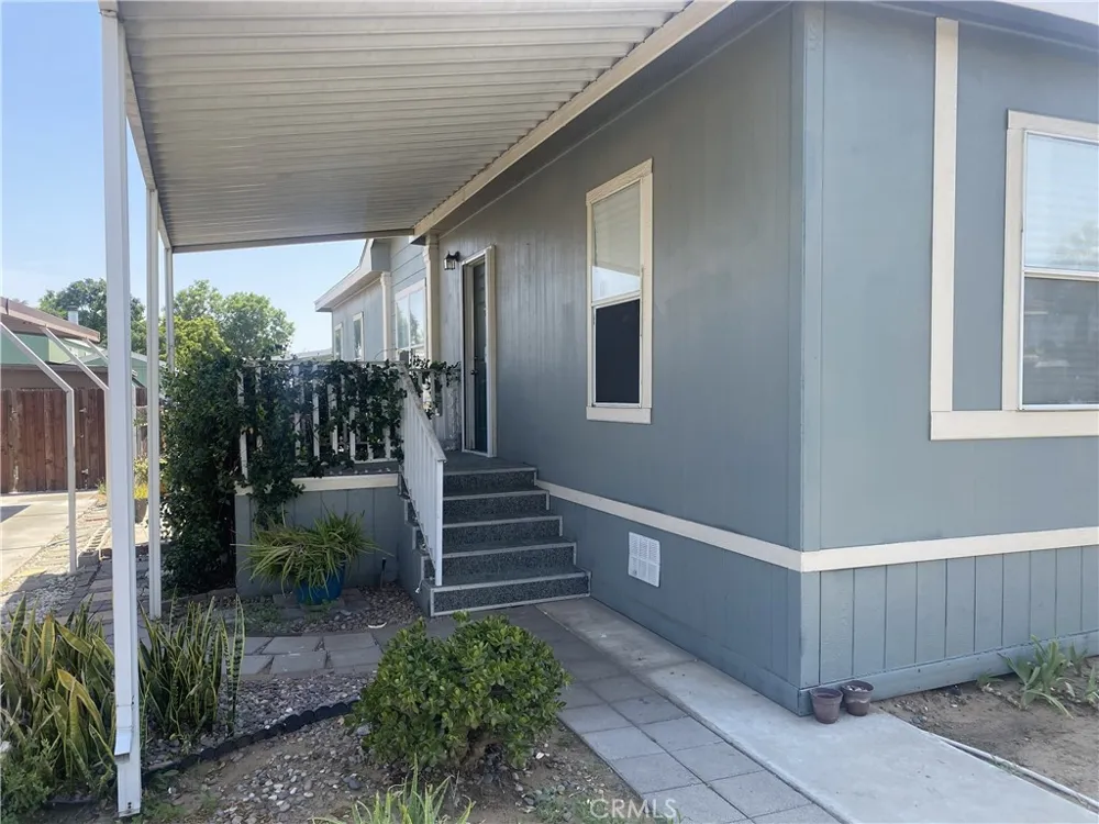 1155 S Riverside Drive #76 Rialto, CA 92376