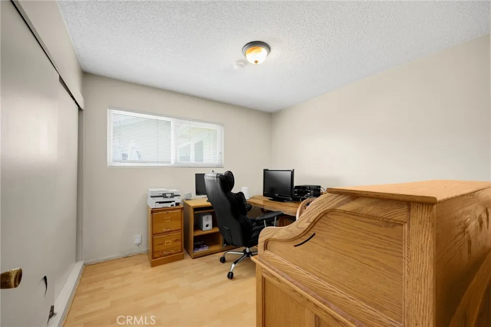 19322 Wadley Carson, CA 90746