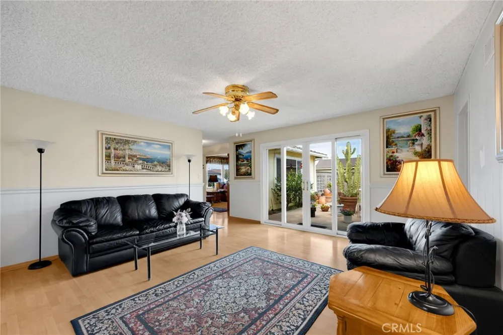 19322 Wadley Carson, CA 90746