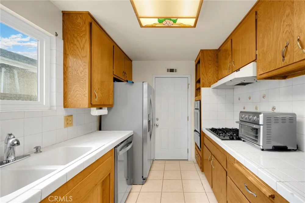19322 Wadley Carson, CA 90746