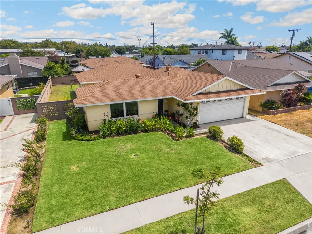 19322 Wadley Carson, CA 90746