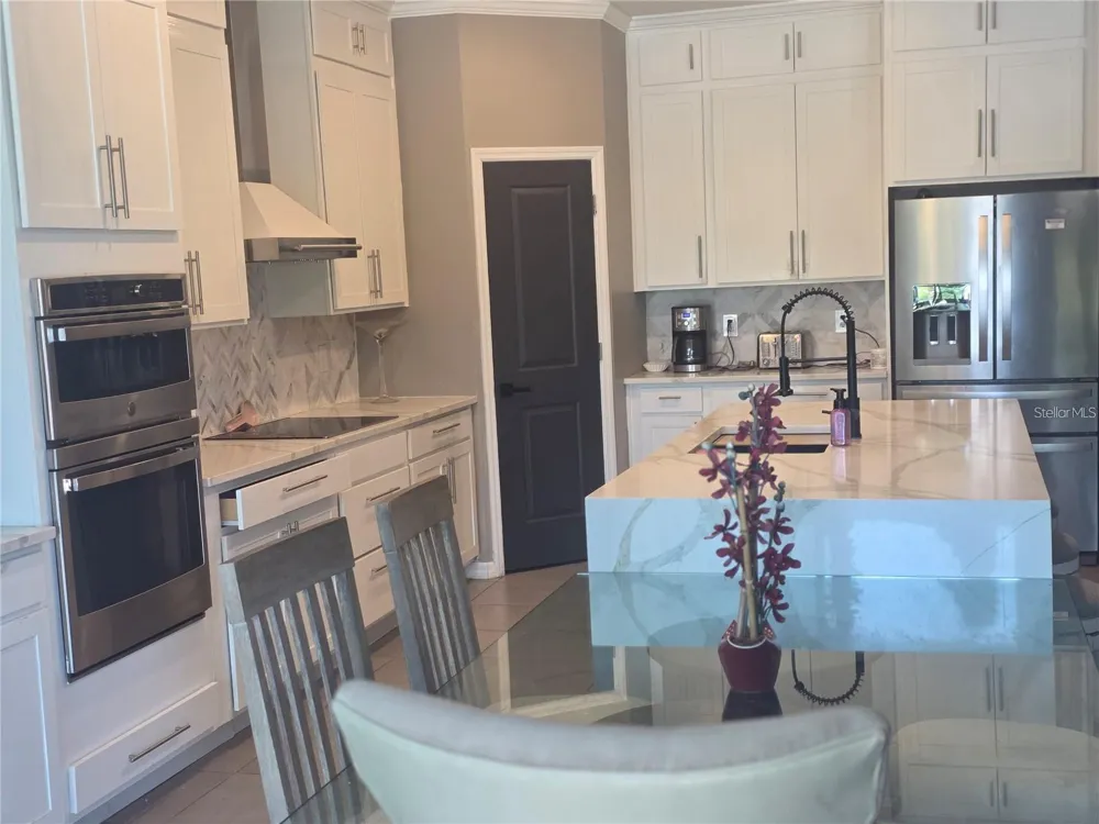 16457 WOODSIDE GLEN Parrish, FL 34219