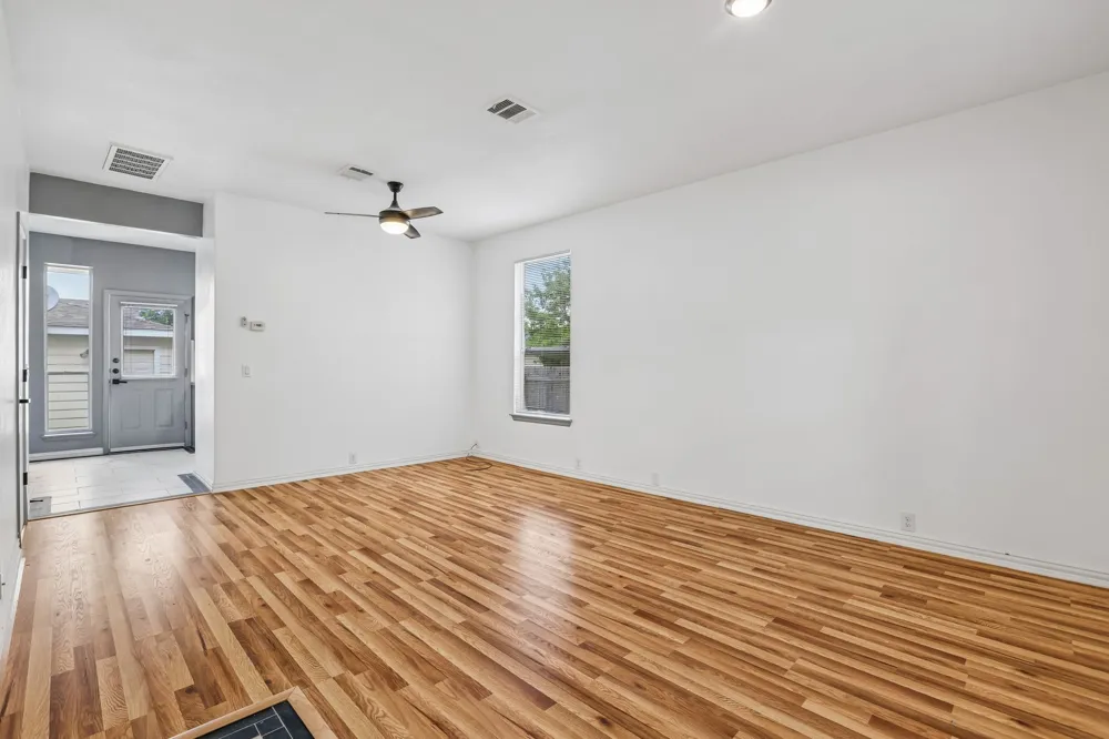 18736 Imperial Eagle Lane Elgin, TX 78621