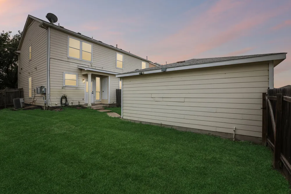 18736 Imperial Eagle Lane Elgin, TX 78621