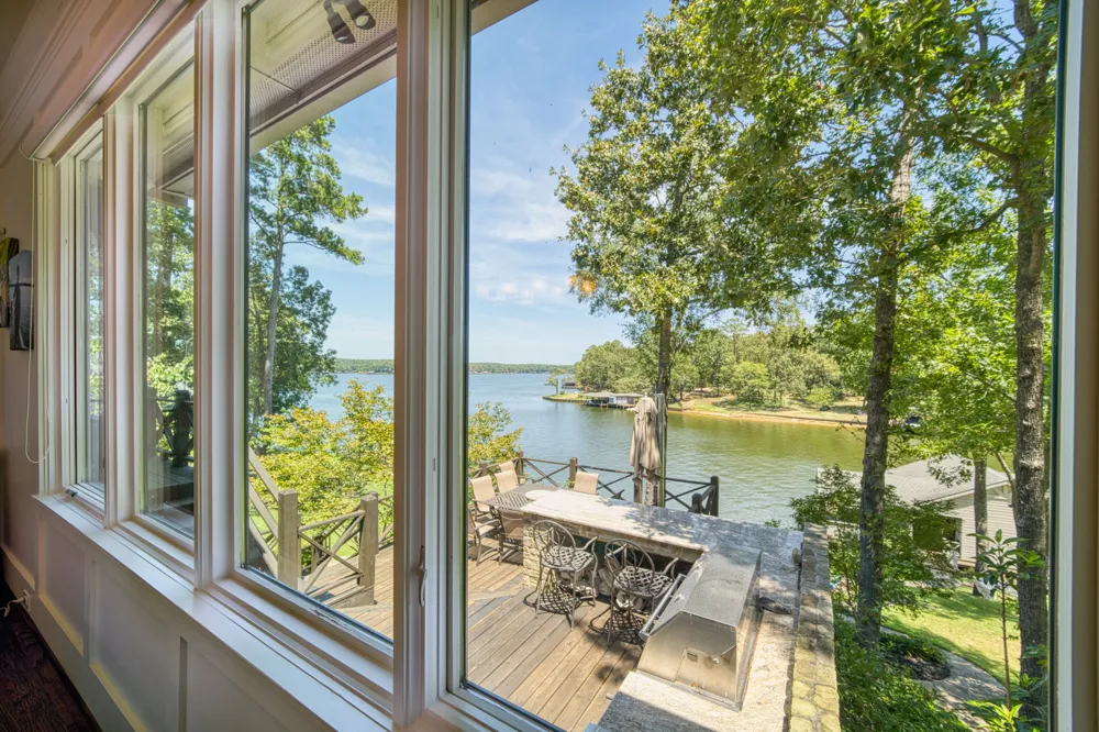 80 lampasas Court Scroggins, TX 75480