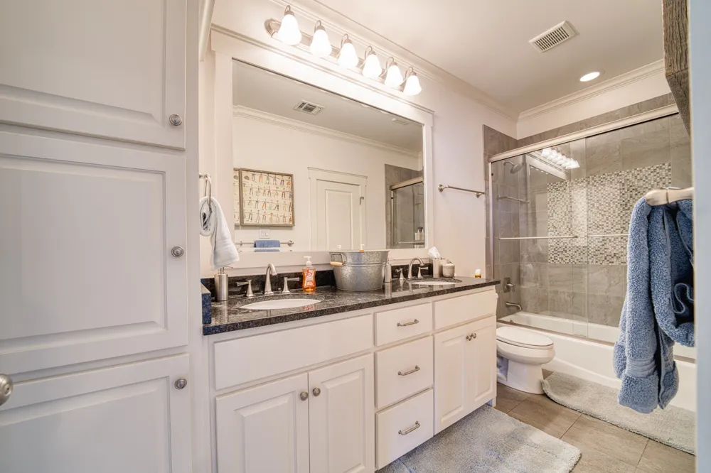 80 lampasas Court Scroggins, TX 75480