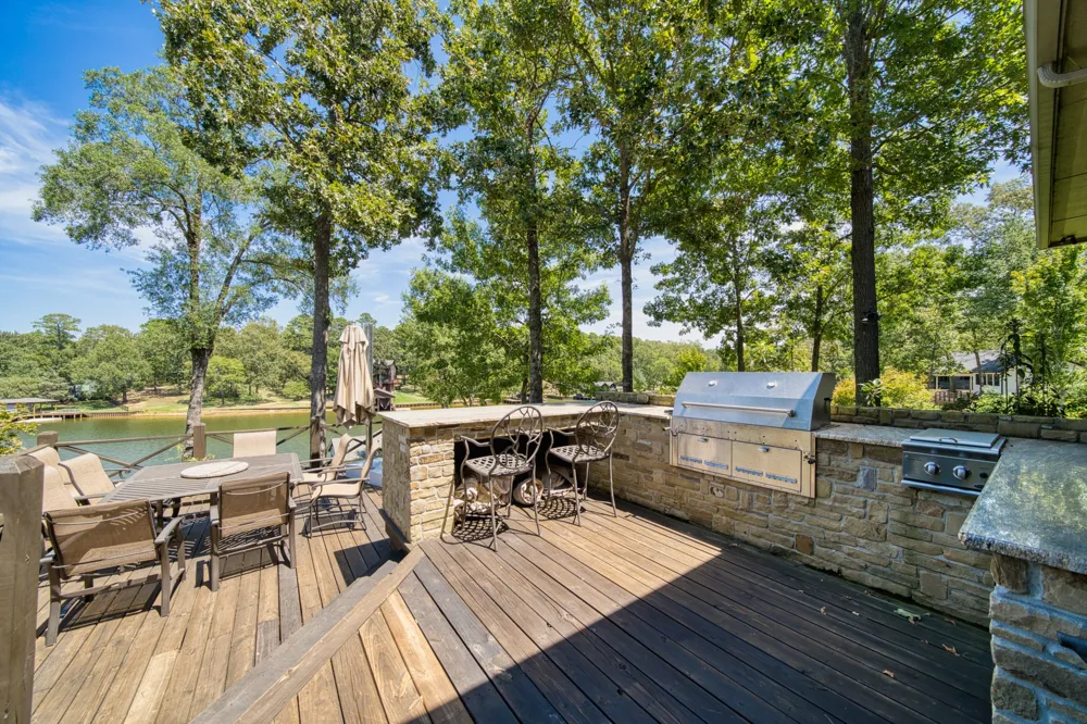 80 lampasas Court Scroggins, TX 75480
