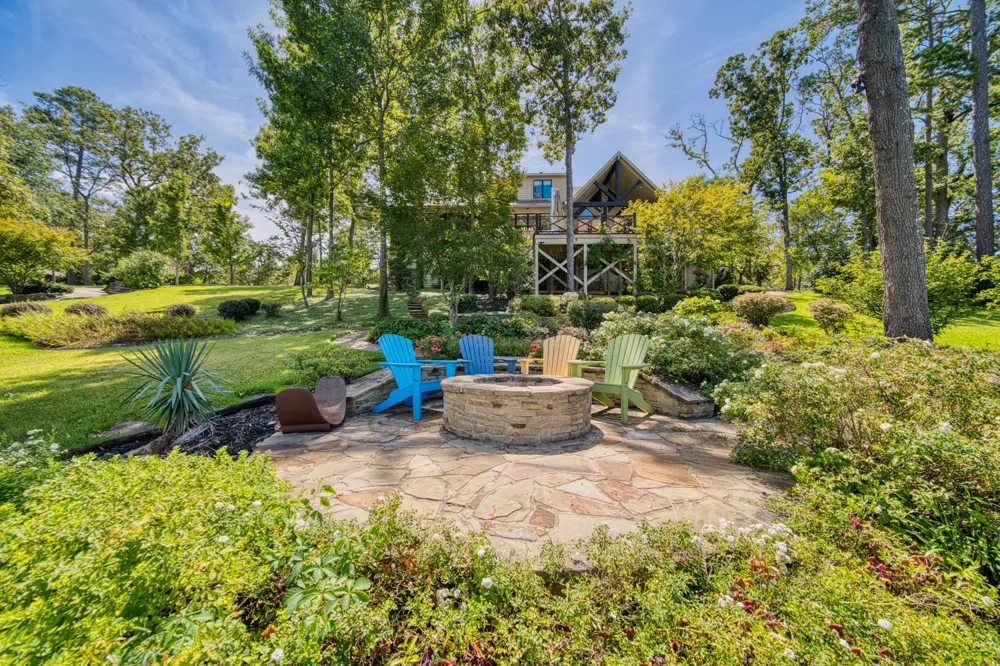80 lampasas Court Scroggins, TX 75480