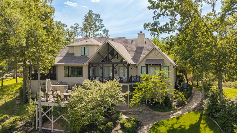 80 lampasas Court Scroggins, TX 75480