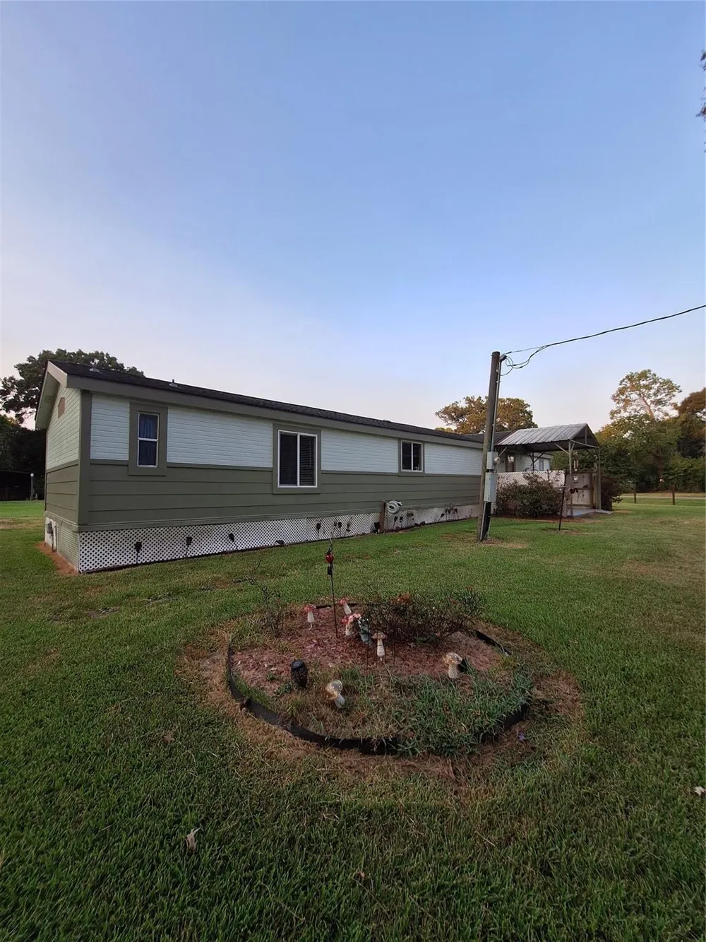 119 County Road 4534 Dayton, TX 77535