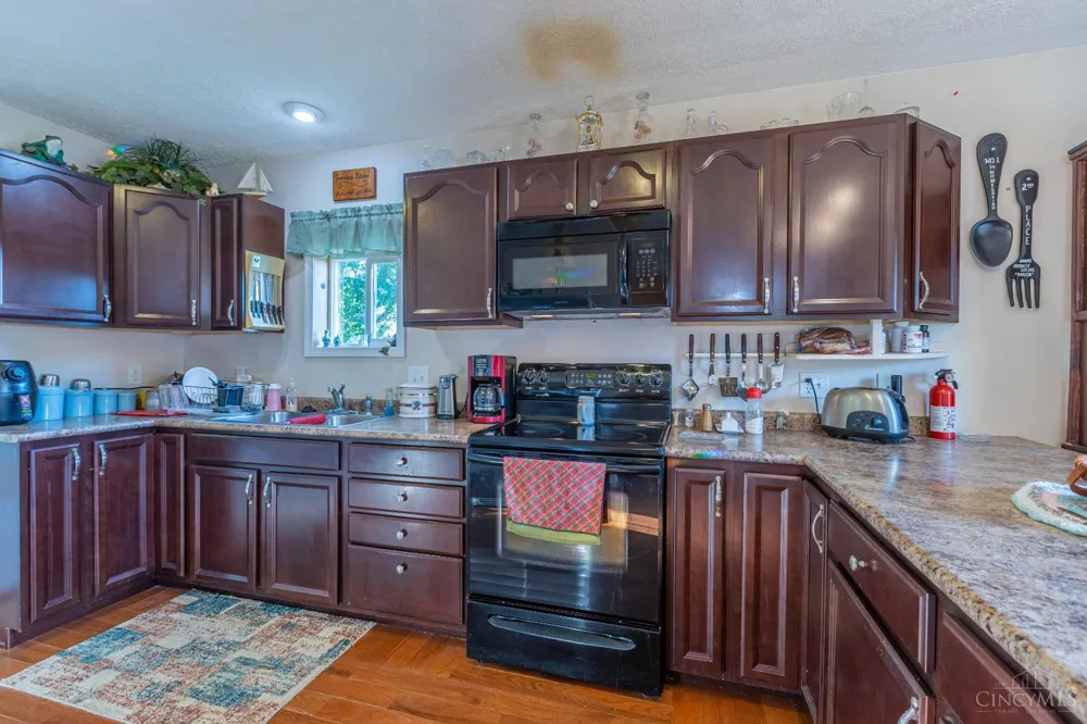 187 Vine Street Peebles, OH 45660