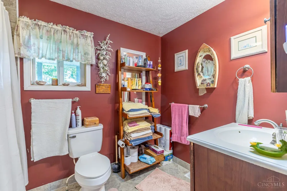 187 Vine Street Peebles, OH 45660