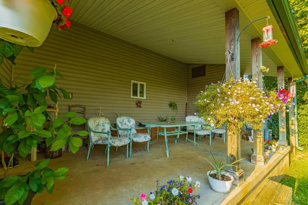 187 Vine Street Peebles, OH 45660