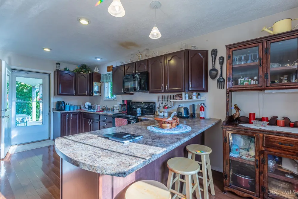187 Vine Street Peebles, OH 45660