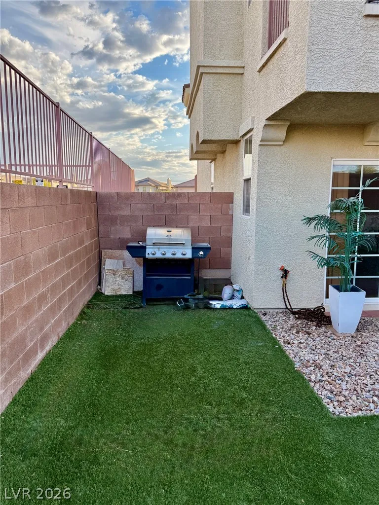 2476 Autumn Chase Lane Henderson, NV 89052