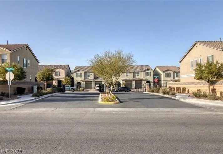 5392 Blustery Towns Avenue Las Vegas, NV 89118