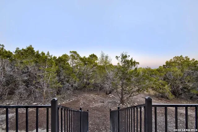 224 FREEDOM ST Fischer, TX 78623