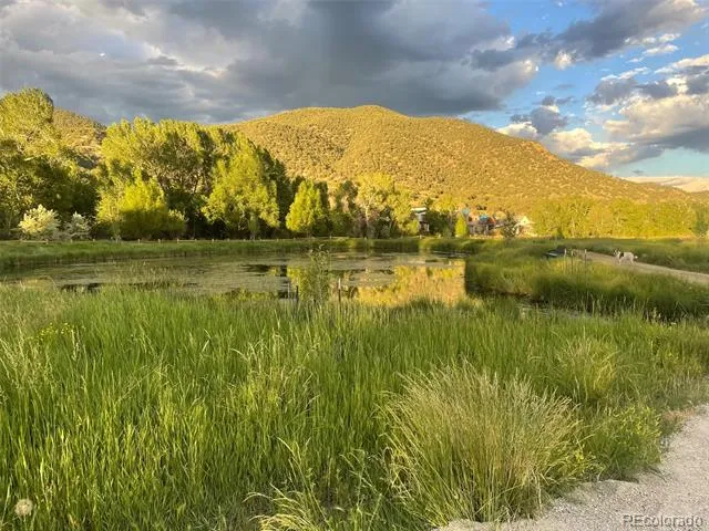 205 Two Rivers Road #I Salida, CO 81201