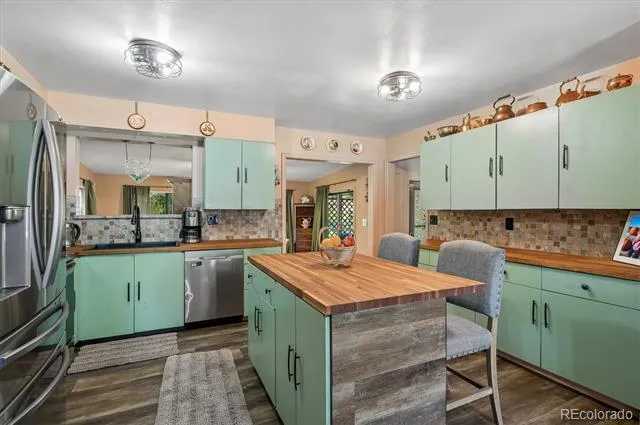 4589 S Alkire Street Morrison, CO 80465