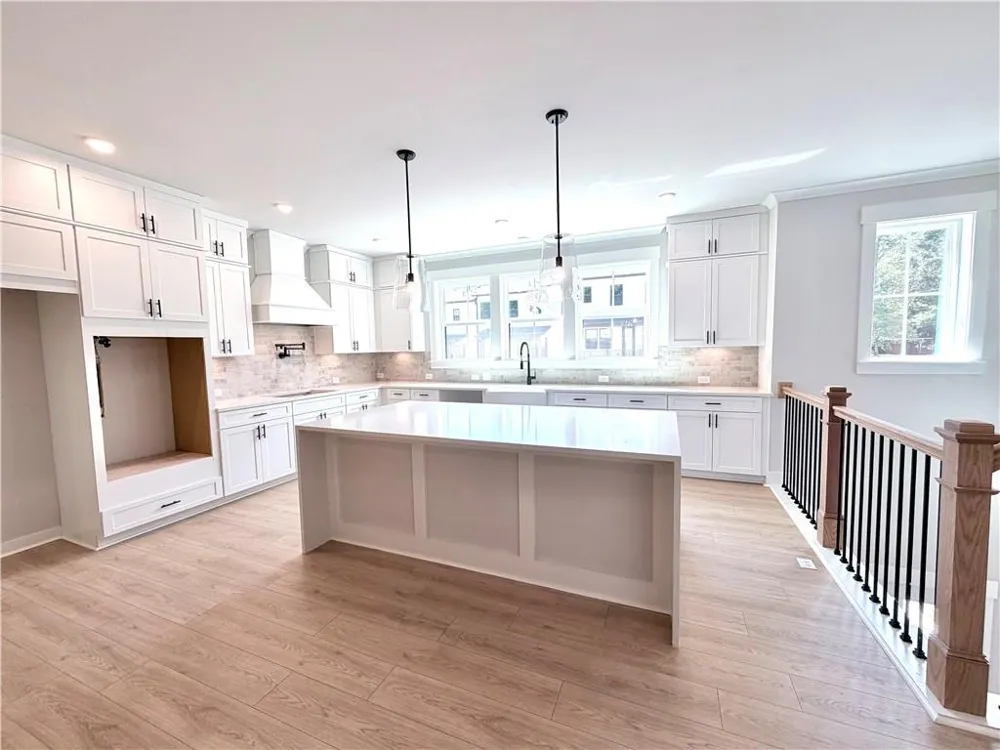 111 Bridgecrest Road Roswell, GA 30075