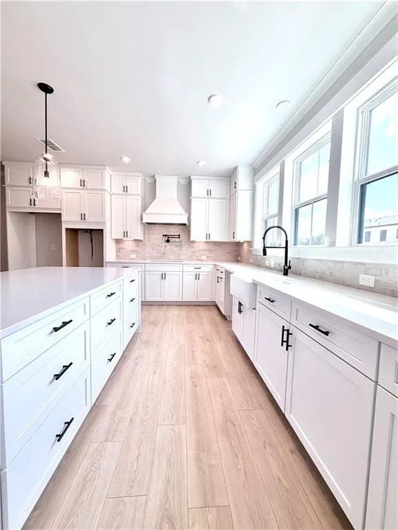 111 Bridgecrest Road Roswell, GA 30075
