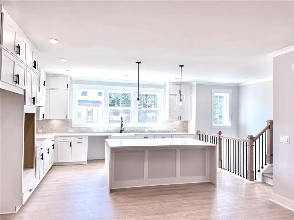 111 Bridgecrest Road Roswell, GA 30075