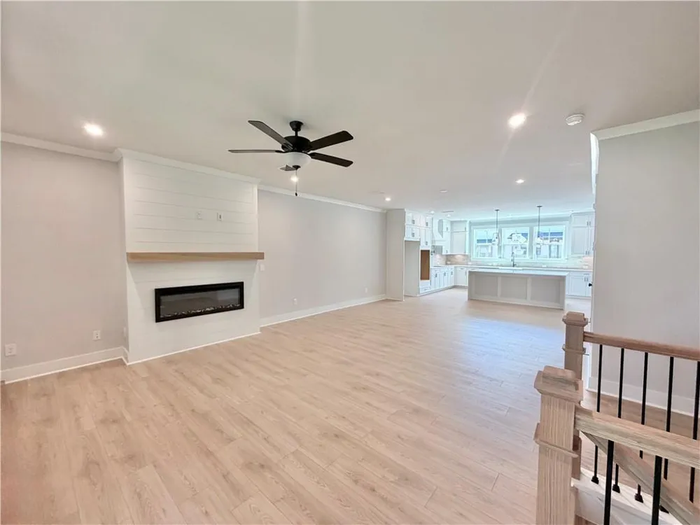 111 Bridgecrest Road Roswell, GA 30075