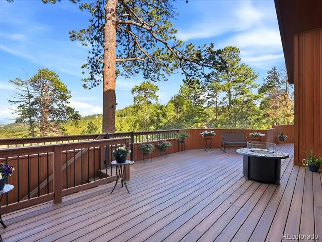 1285 Snowberry Drive Golden, CO 80401