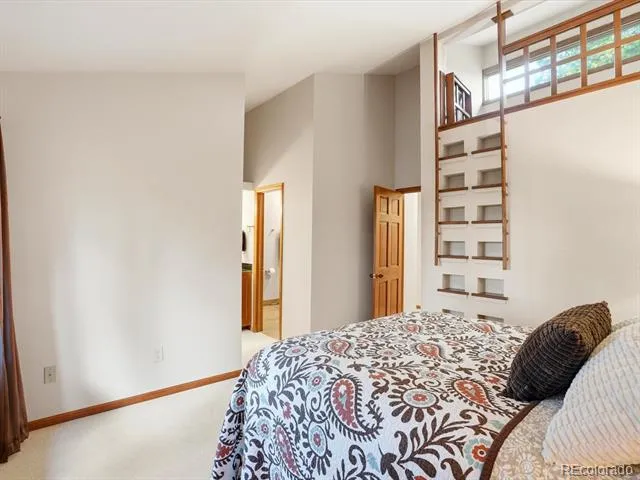 1285 Snowberry Drive Golden, CO 80401