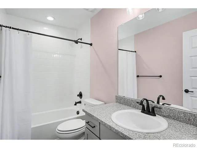 2124 Glean Court Windsor, CO 80550