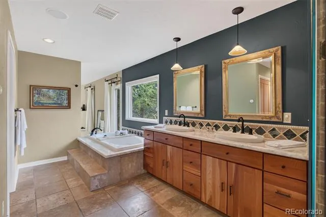 1551 Genesee Ridge Road Golden, CO 80401