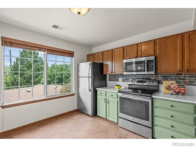 989 S Miller Street #204 Lakewood, CO 80226