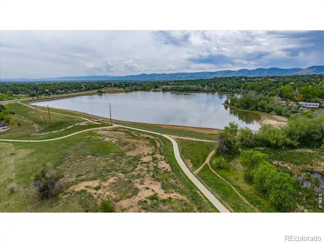 989 S Miller Street #204 Lakewood, CO 80226