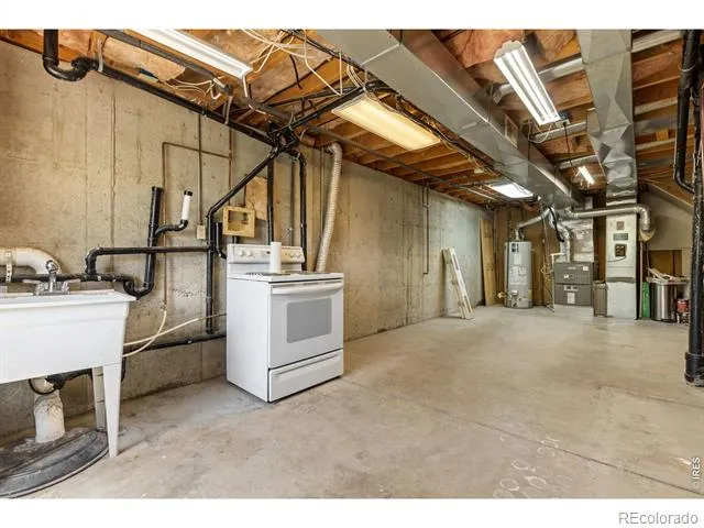 5821 W County Road 8E Berthoud, CO 80513