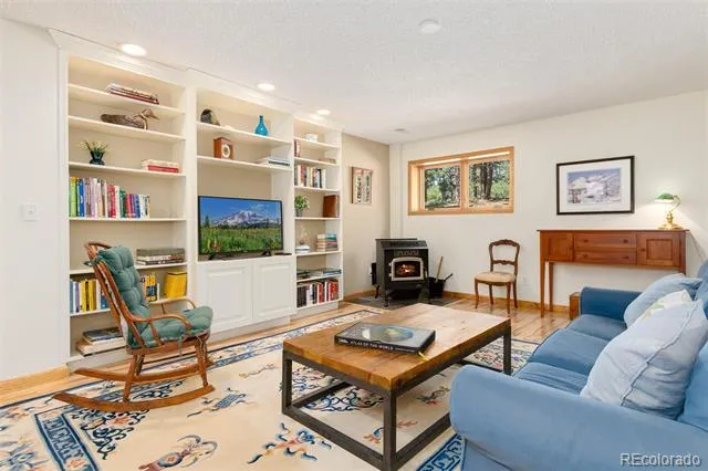 35925 Whispering Pine Court Elizabeth, CO 80107