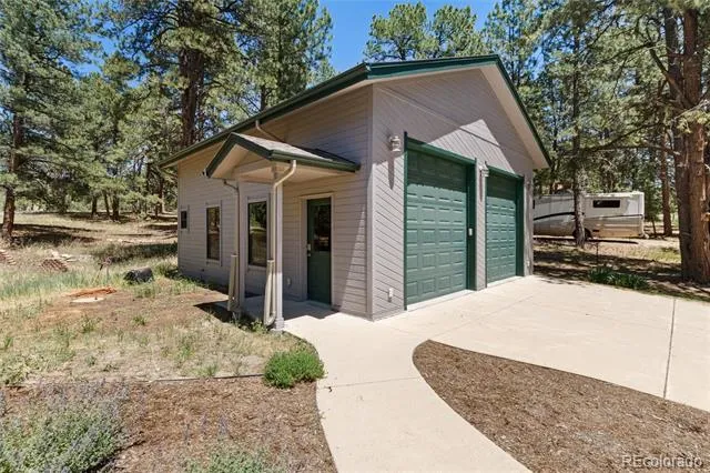 35925 Whispering Pine Court Elizabeth, CO 80107