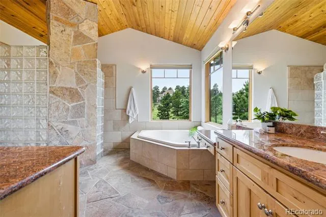 1543 Copper Rose Drive Golden, CO 80401