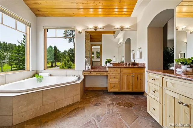 1543 Copper Rose Drive Golden, CO 80401