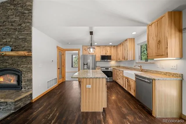 2775 Pathfinder Road Florissant, CO 80816