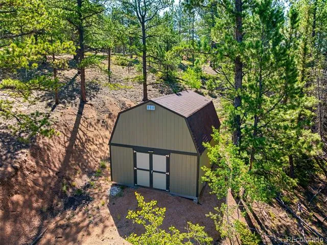 2775 Pathfinder Road Florissant, CO 80816