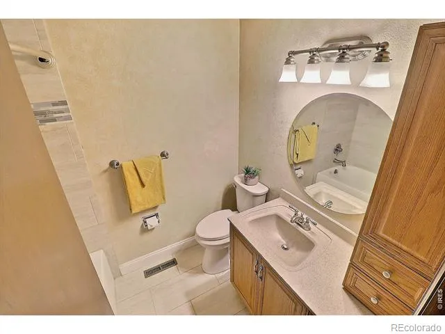 204 River Road Platteville, CO 80651