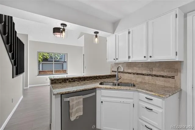 6515 S Jackson Court Littleton, CO 80121