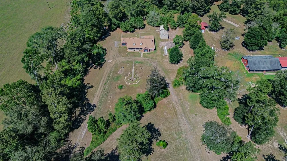 2480 Fm 2610 Livingston, TX 77351
